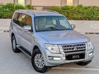 2015 Mitsubishi Pajero in Dubai used car