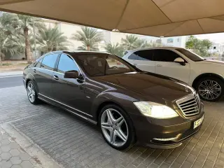 2012 Mercedes-Benz S-Class في Dubai سيارة مستعملة