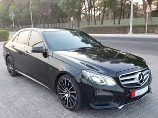 2014 Mercedes-Benz E-Class في Abu Dhabi سيارة مستعملة