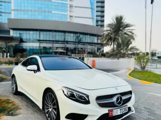 2016 Mercedes-Benz S-Class في Abu Dhabi سيارة مستعملة