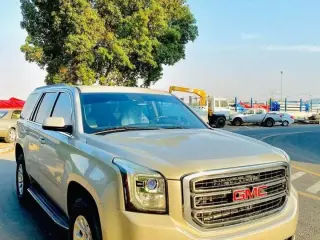2015 GMC Yukon in Dubai used car