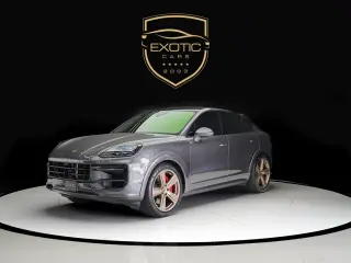 2025 Porsche Cayenne in Dubai used car