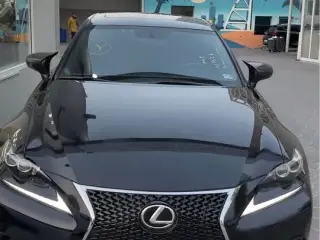 2014 Lexus IS in Ajman used car