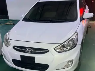 2017 Hyundai Accent in Dubai used car