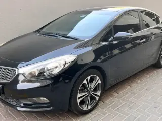 2013 Kia K3 in Dubai used car