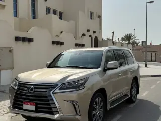2016 Lexus LX 570 في Abu Dhabi سيارة مستعملة