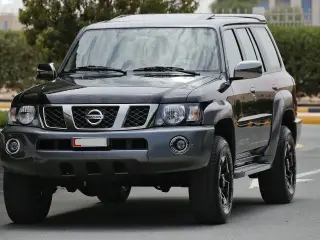 2021 Nissan Patrol Super Safari في Abu Dhabi سيارة مستعملة