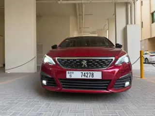 2018 Peugeot 308 in Dubai used car