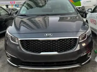 2017 Kia Sedona in Dubai used car