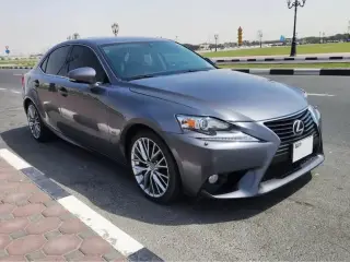 2014 Lexus IS in Dubai used car