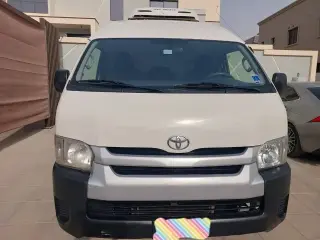 2018 Toyota Hiace in Dubai used car