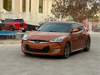 2013 Hyundai Veloster في Al Ain سيارة مستعملة