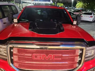 2017 GMC Sierra in Dubai used car