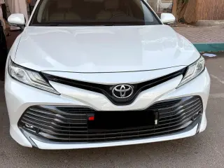 2019 Toyota Camry in Dubai used car