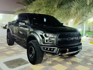 2017 Ford Raptor في Dubai سيارة مستعملة