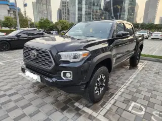 2022 Toyota Tacoma in Dubai used car