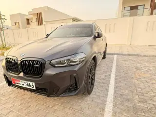 2022 BMW X4 في Abu Dhabi سيارة مستعملة