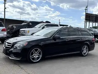 2014 Mercedes-Benz E-Class في Umm Al Quwain سيارة مستعملة