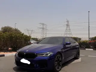 2022 BMW M5 في Dubai سيارة مستعملة