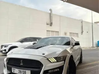 2015 Ford Mustang in Dubai used car
