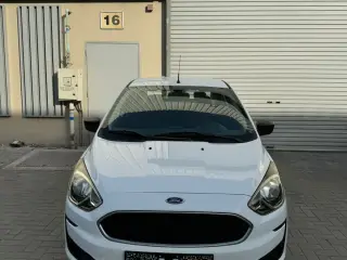 2019 Ford Figo في Dubai سيارة مستعملة