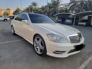 2013 Mercedes-Benz S-Class في Abu Dhabi سيارة مستعملة