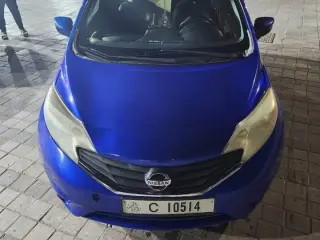 2015 Nissan Versa في Sharjah سيارة مستعملة