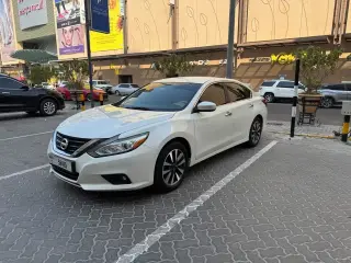 2017 Nissan Altima in Dubai used car