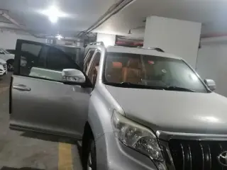 2014 Toyota Prado in Ajman used car