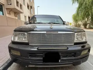 2005 Toyota Land Cruiser in Dubai used car