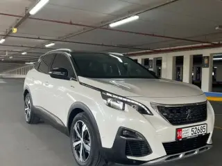 2020 Peugeot 3008 in Abu Dhabi used car