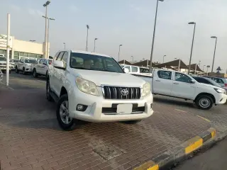 2013 Toyota Prado in Sharjah used car