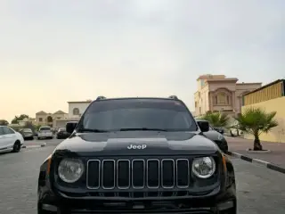 2019 Jeep Renegade في Ajman سيارة مستعملة