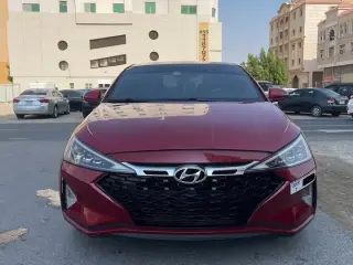 2020 Hyundai Elentra في Ajman سيارة مستعملة