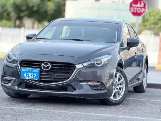2014 Mazda 3 in Sharjah used car