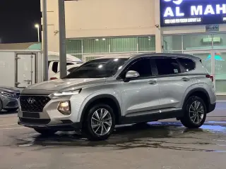 2020 Hyundai Santa Fe in Ajman used car