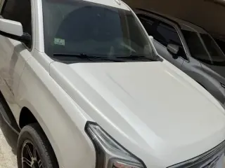 2016 GMC Yukon XL in Abu Dhabi used car