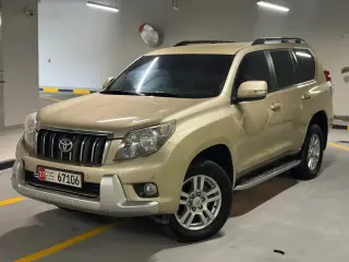 2010 Toyota Prado in Abu Dhabi used car