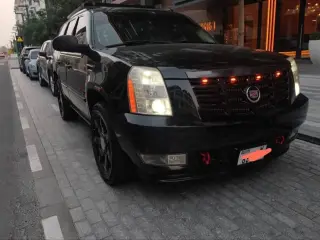 2008 Cadillac Escalade in Dubai used car