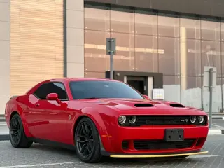 2019 Dodge Challenger in Dubai used car