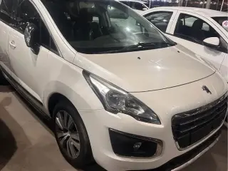 2016 Peugeot 3008 in Sharjah used car