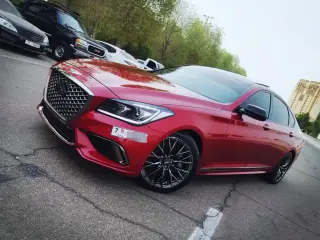 2019 Genesis G80 in Dubai used car