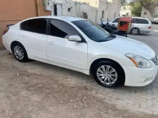 2012 Nissan Altima in Al Ain used car