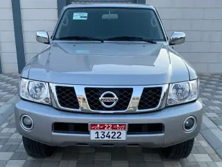 2023 Nissan Patrol Super Safari في Abu Dhabi سيارة مستعملة