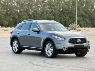 2017 Infiniti QX70 in Dubai used car