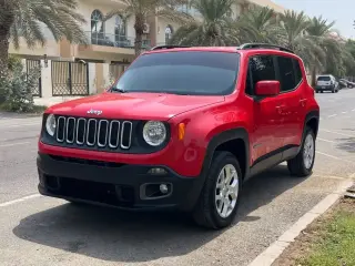 2015 Jeep Renegade في Dubai سيارة مستعملة