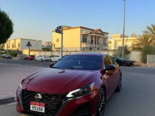 2023 Nissan Altima in Dubai used car