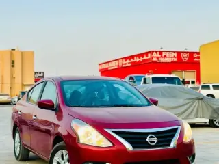 2018 Nissan Versa في Dubai سيارة مستعملة