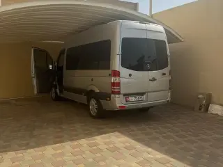 2016 Mercedes-Benz Sprinter في Al Ain سيارة مستعملة