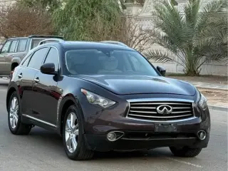 2013 Infiniti FX37 in Al Ain used car
